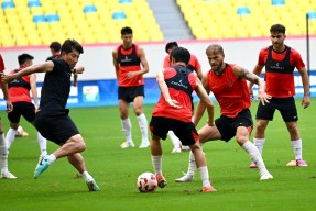 关于全明星赛赛程吃紧，成都蓉城今晚刷新队史纪录，球迷炸锅，控场能力受关注的信息-hth sports